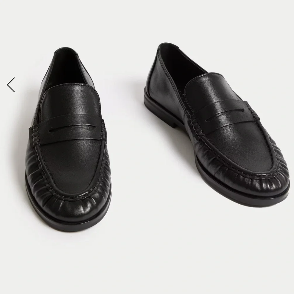 M&S Women’s Black Leather Loafer - Picture 1 of 7